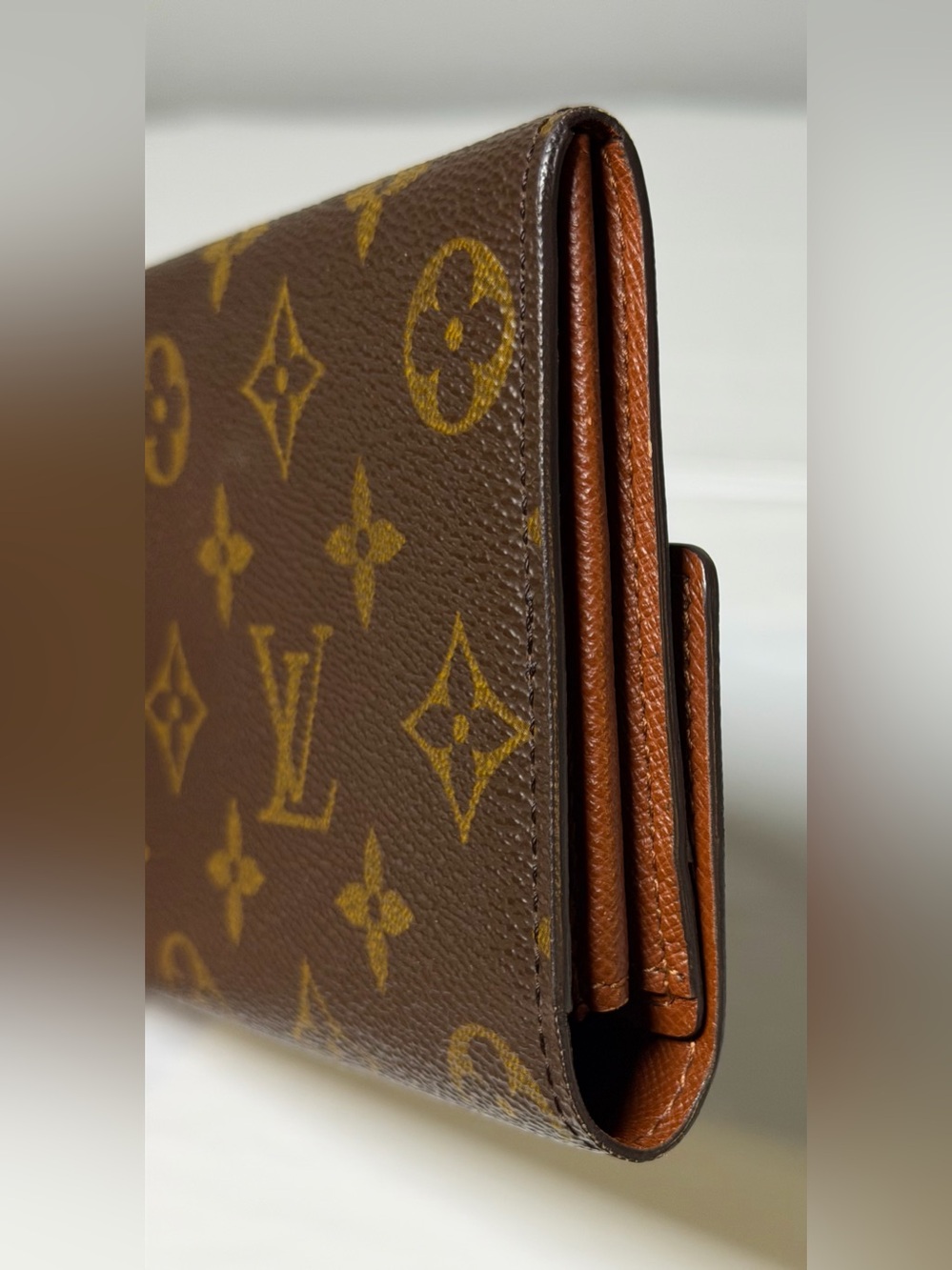 Louis Vuitton monogram Sarah wallet - Picture 4 of 16